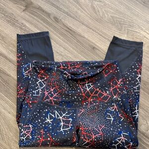 Zella women’s Black and Red Geometric Leggings